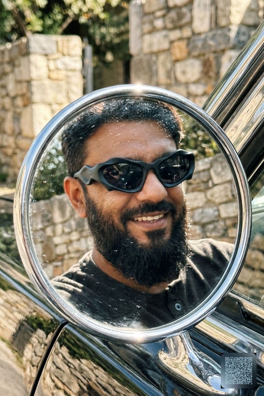 Cabriolet Mirror Photo